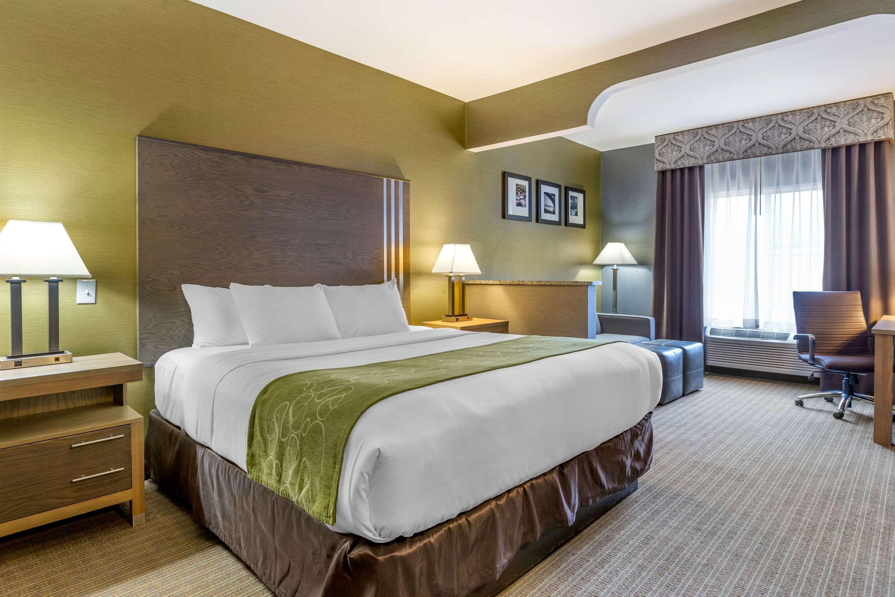 Comfort Suites Southgate-Detroit Extérieur photo