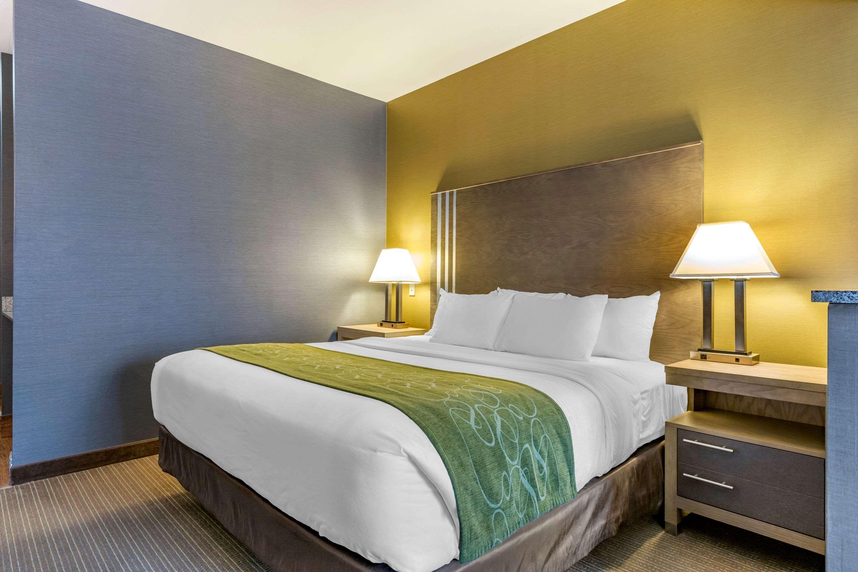 Comfort Suites Southgate-Detroit Extérieur photo