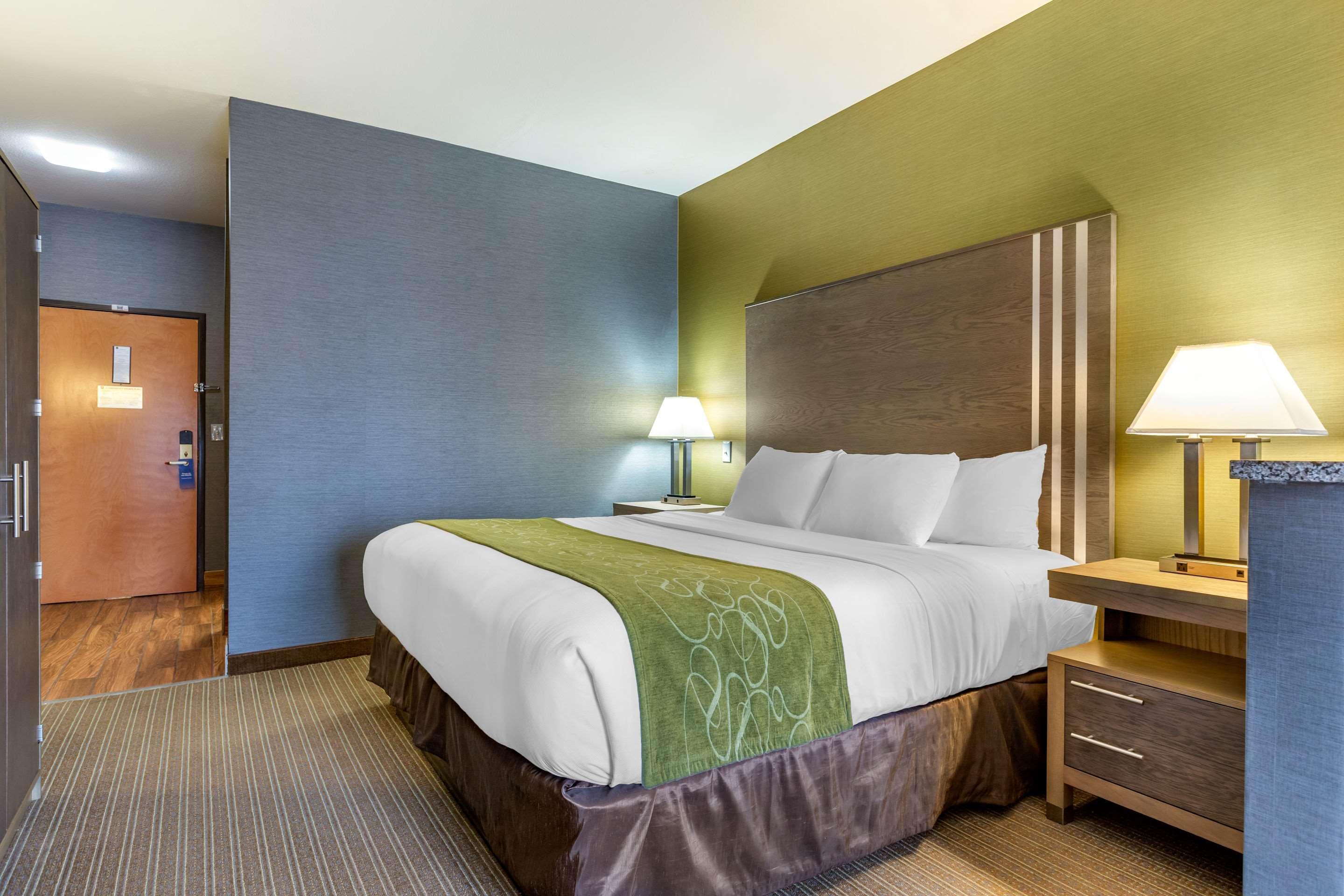 Comfort Suites Southgate-Detroit Extérieur photo