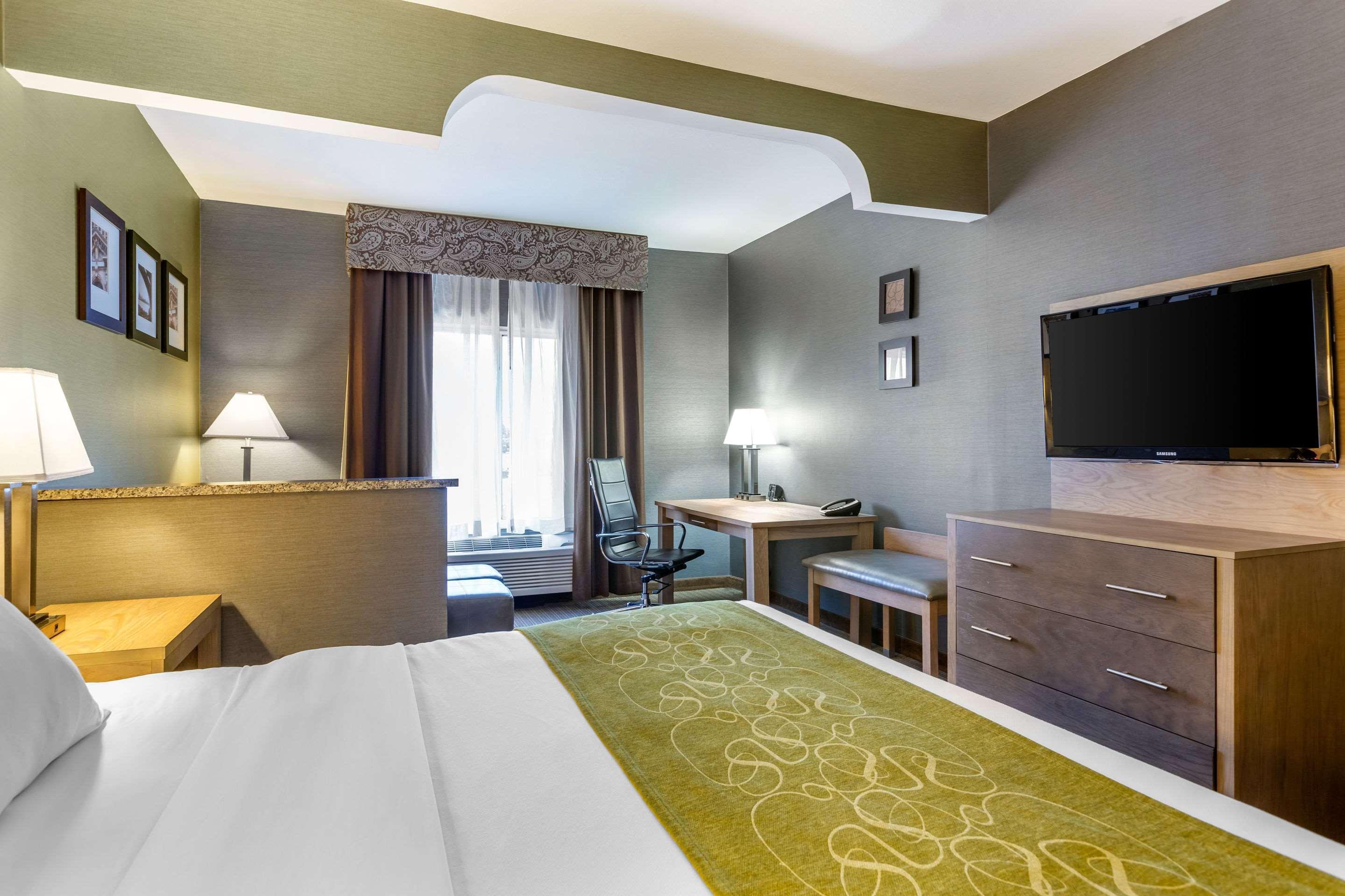 Comfort Suites Southgate-Detroit Extérieur photo